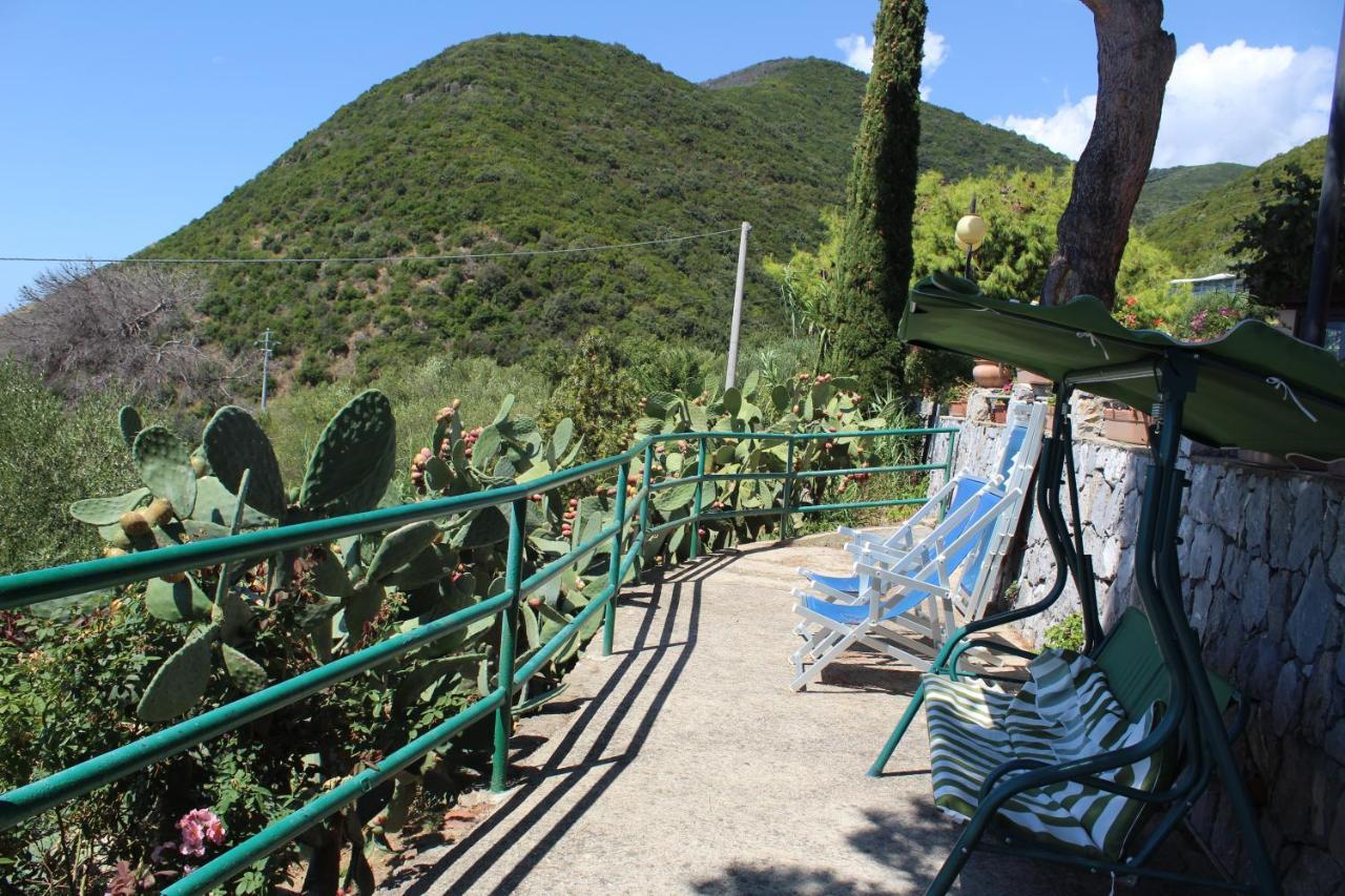 Villa Incanto B&B Каприоли Екстериор снимка