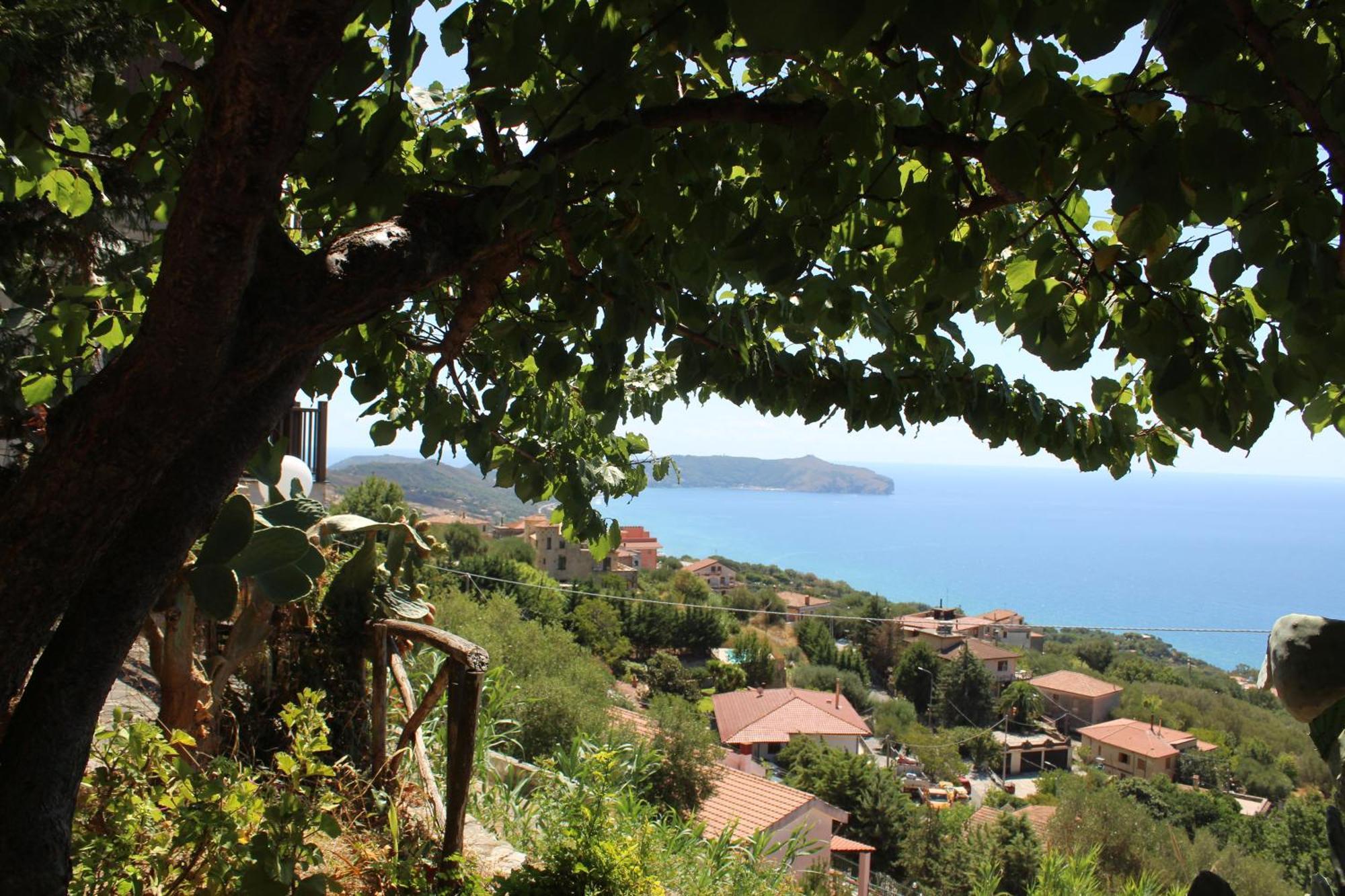 Villa Incanto B&B Каприоли Екстериор снимка