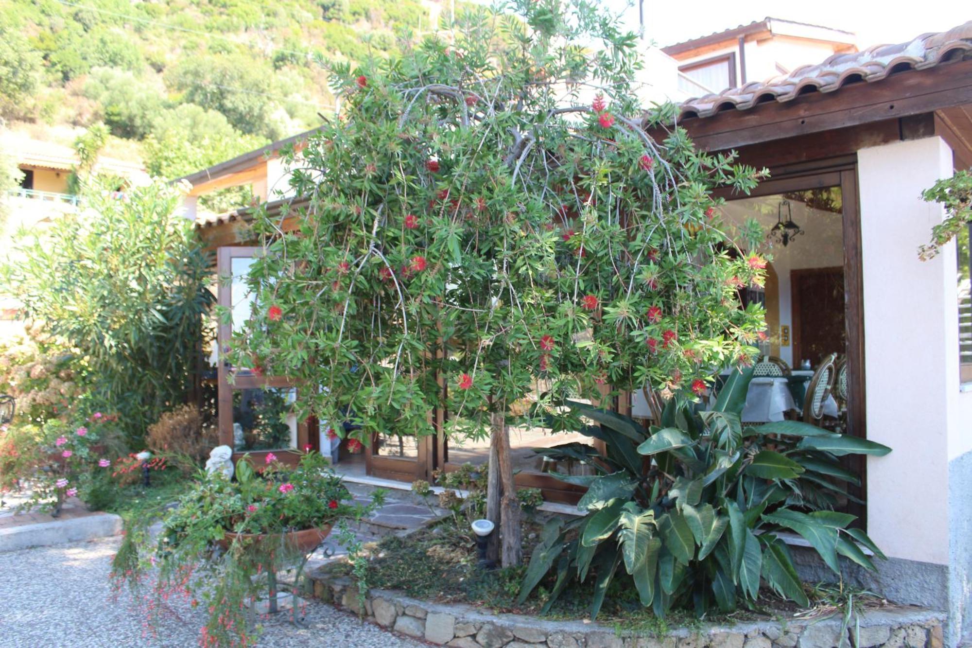 Villa Incanto B&B Каприоли Екстериор снимка